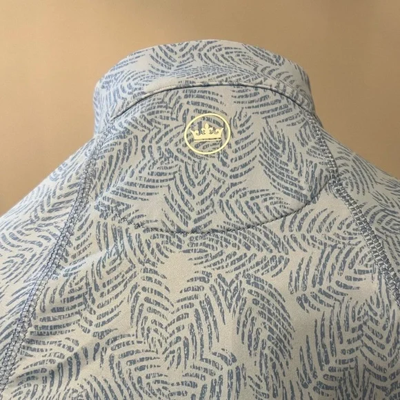 Peter Millar Printed Raglan Sleeve Perth Layer Quarter Zip - Medium - Picture 6 of 8